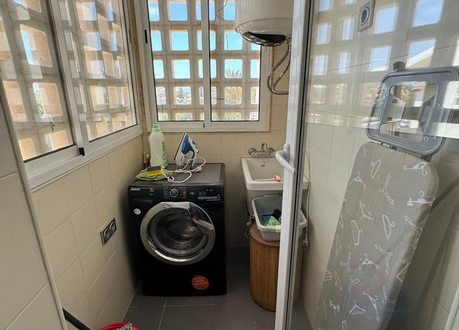 Beautiful 2 Bedroom 2 Bathroom Apartment With Several Pools Roquetas de Mar 0*,  Spain